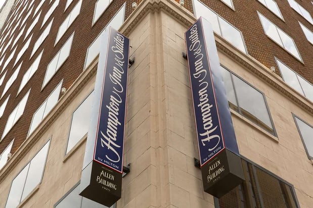 Images Hampton Inn & Suites Dallas Downtown