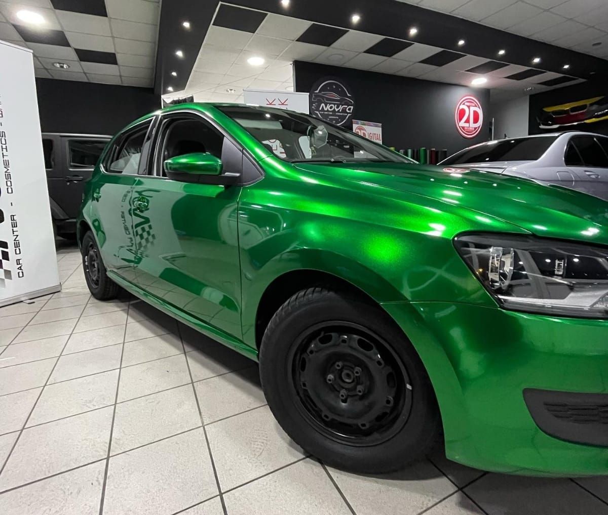 NOYFA Car Center & 2 D Digitaldruck, Welser Straße 17 in Leonding