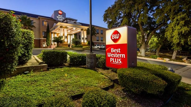 Images Best Western Plus Hill Country Suites