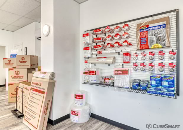 Images CubeSmart Self Storage
