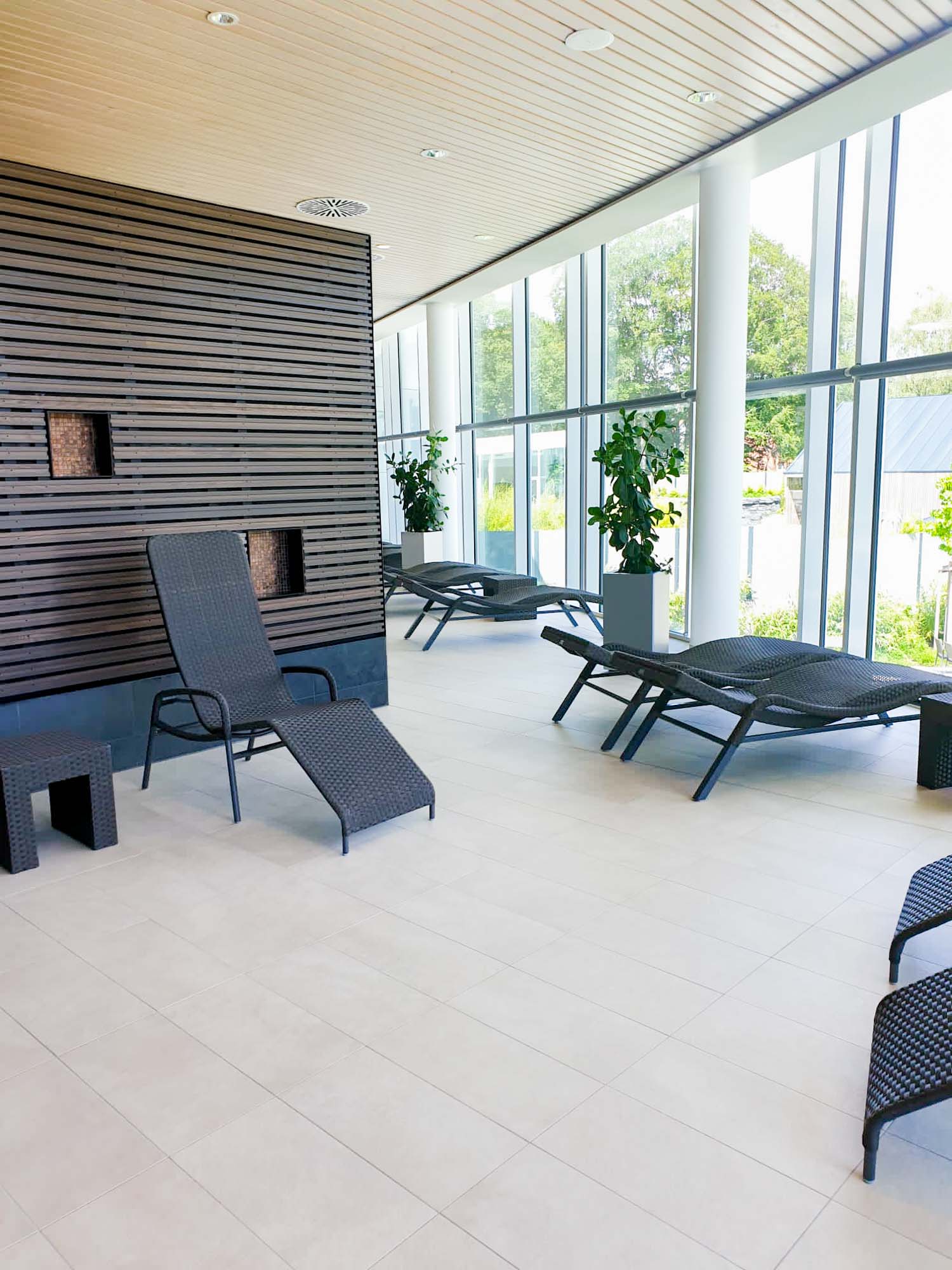 Frahn Sauna- und Solarienvertrieb GbR, Ihrener Straße 110 in Westoverledingen