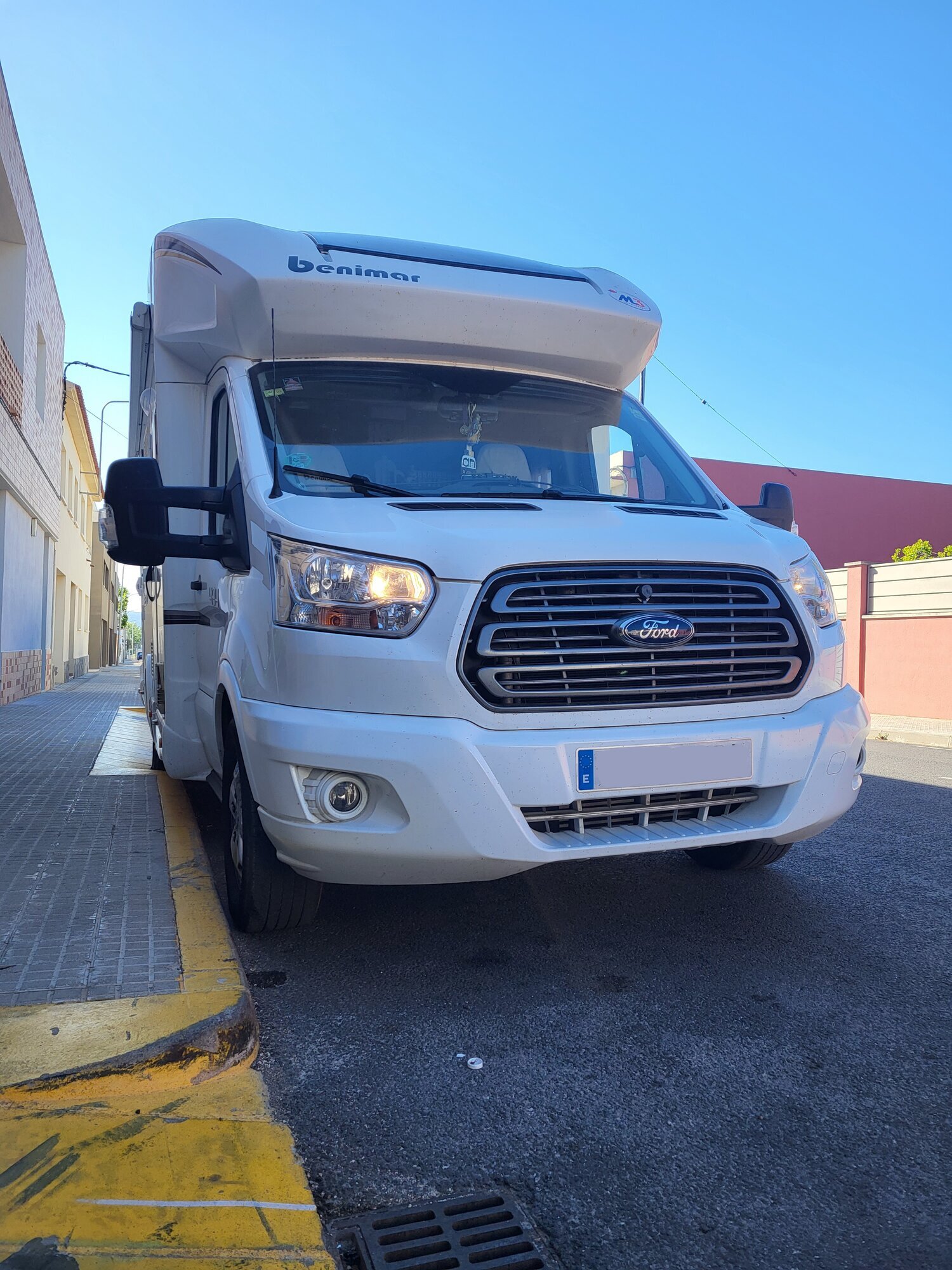 Images FreeVans S.L.- Taller de Autocaravanas & Camper Barcelona