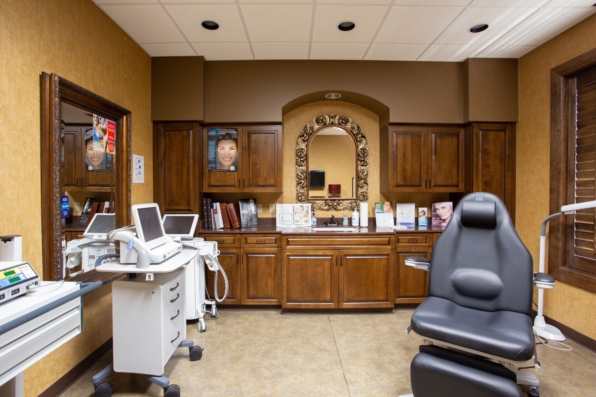 Interior of Suzanne Yee, MD | Little Rock, AR