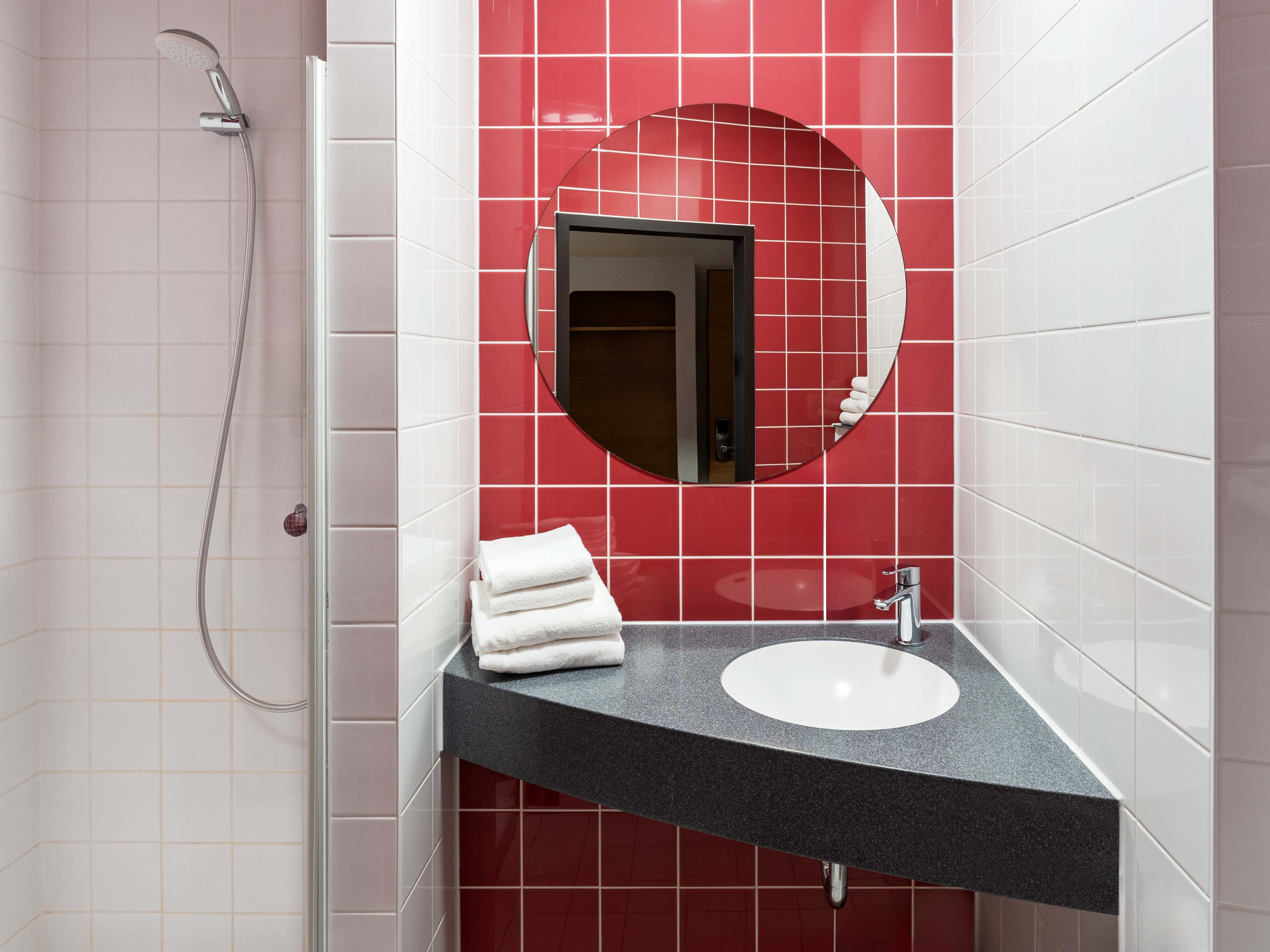 Bilder B&B HOTEL Hildesheim