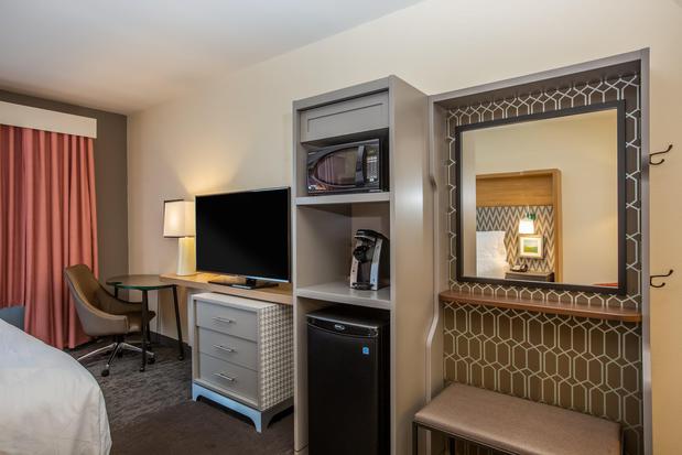 Images Holiday Inn Gulfport-Airport by IHG
