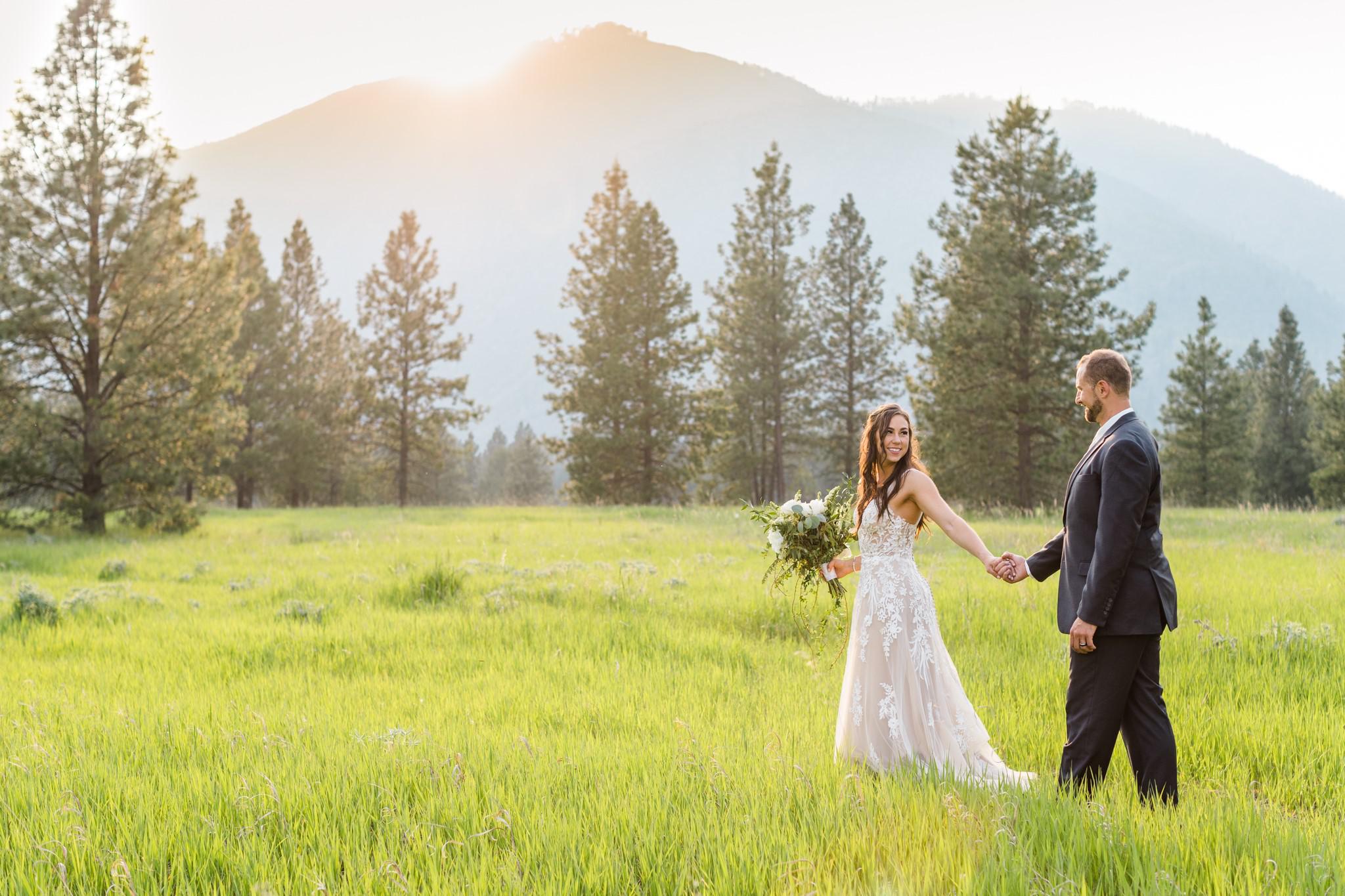 Last Best Bridal Shop Photo