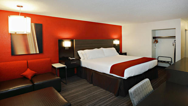 Images Holiday Inn Express Brentwood South - Franklin by IHG