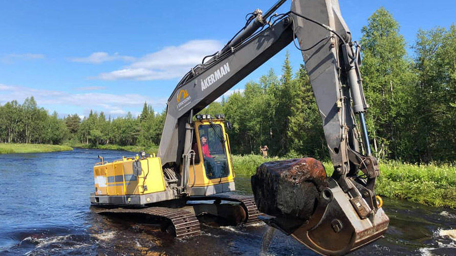 Images J. Erikssons Traktor & Grävmaskin