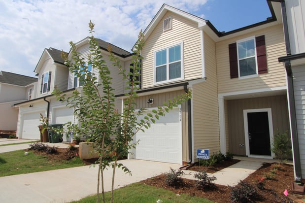 Images Magnolia Tree Realty