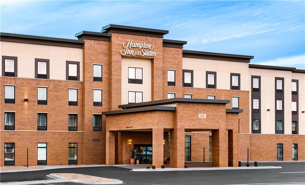 Images Hampton Inn & Suites La Crosse Downtown