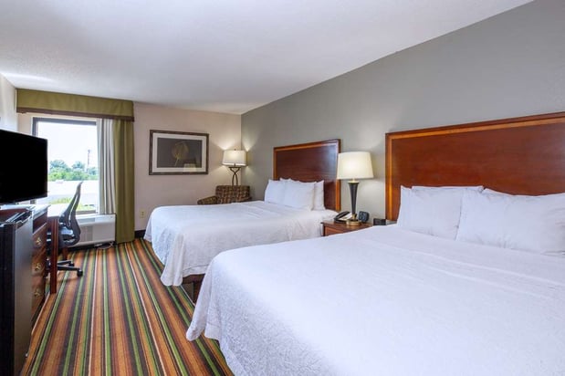 Images Hampton Inn Winston-Salem Hanes Mall