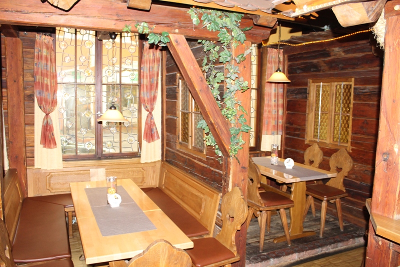 Restaurant Vier Jahreszeiten, Haugerpfarrgasse 3 in Würzburg