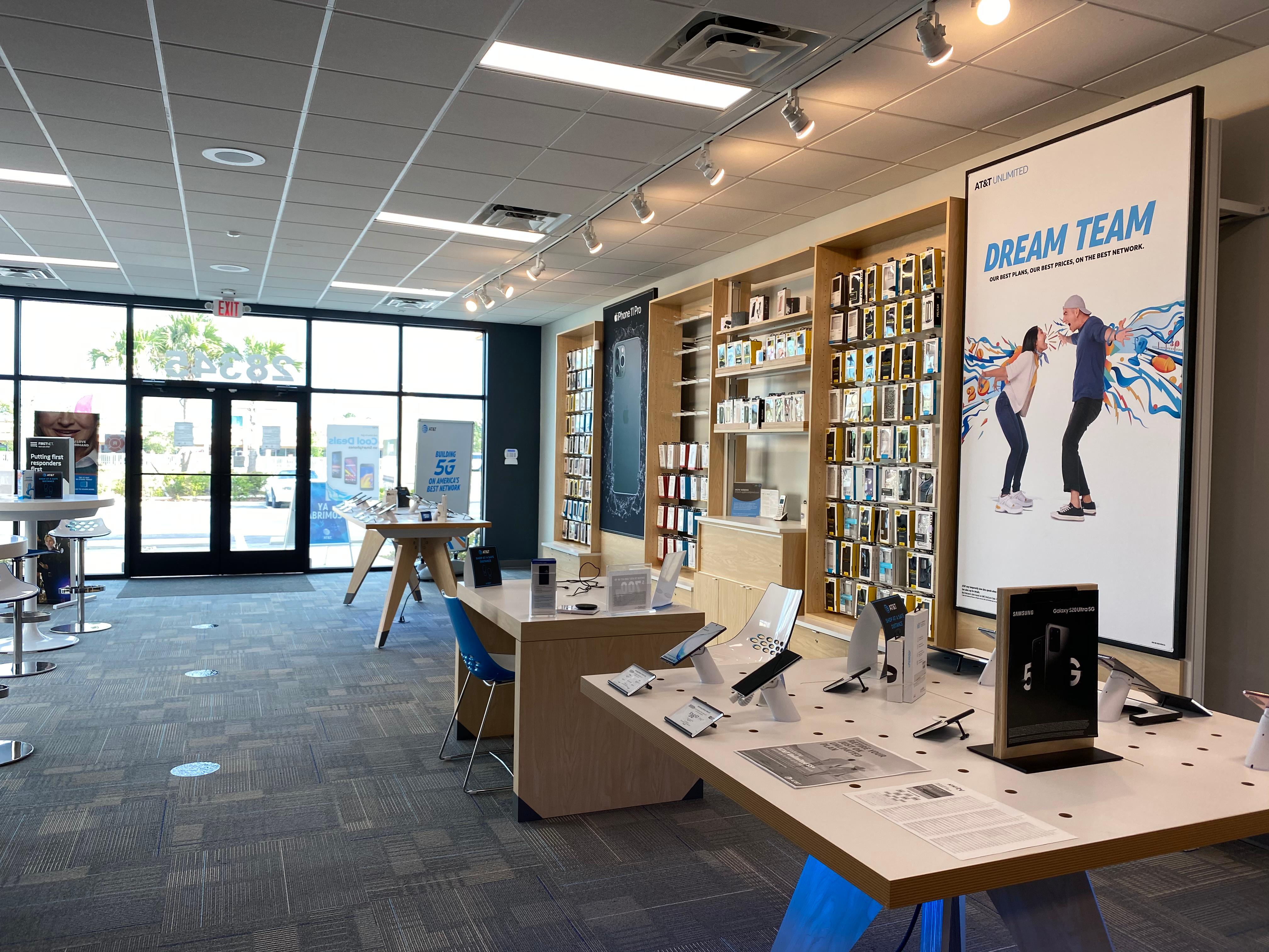 AT&T Store Photo