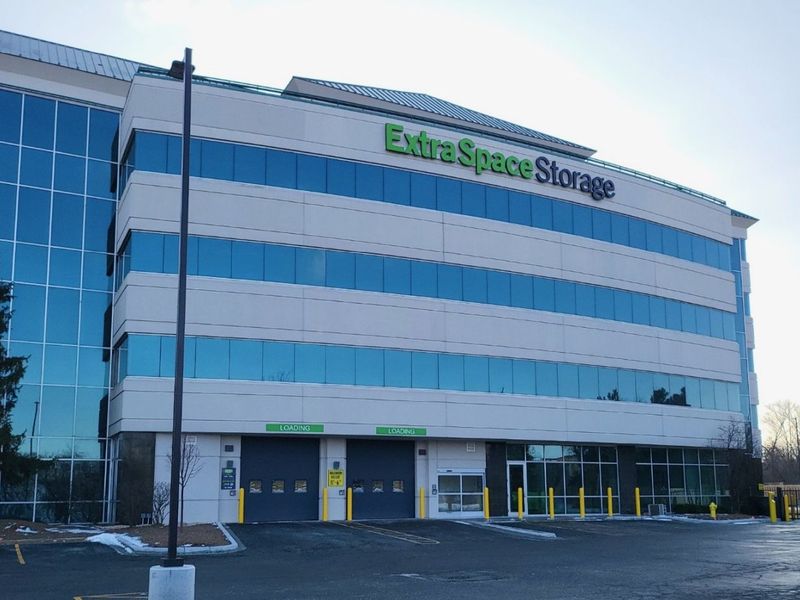 Extra Space Storage Image