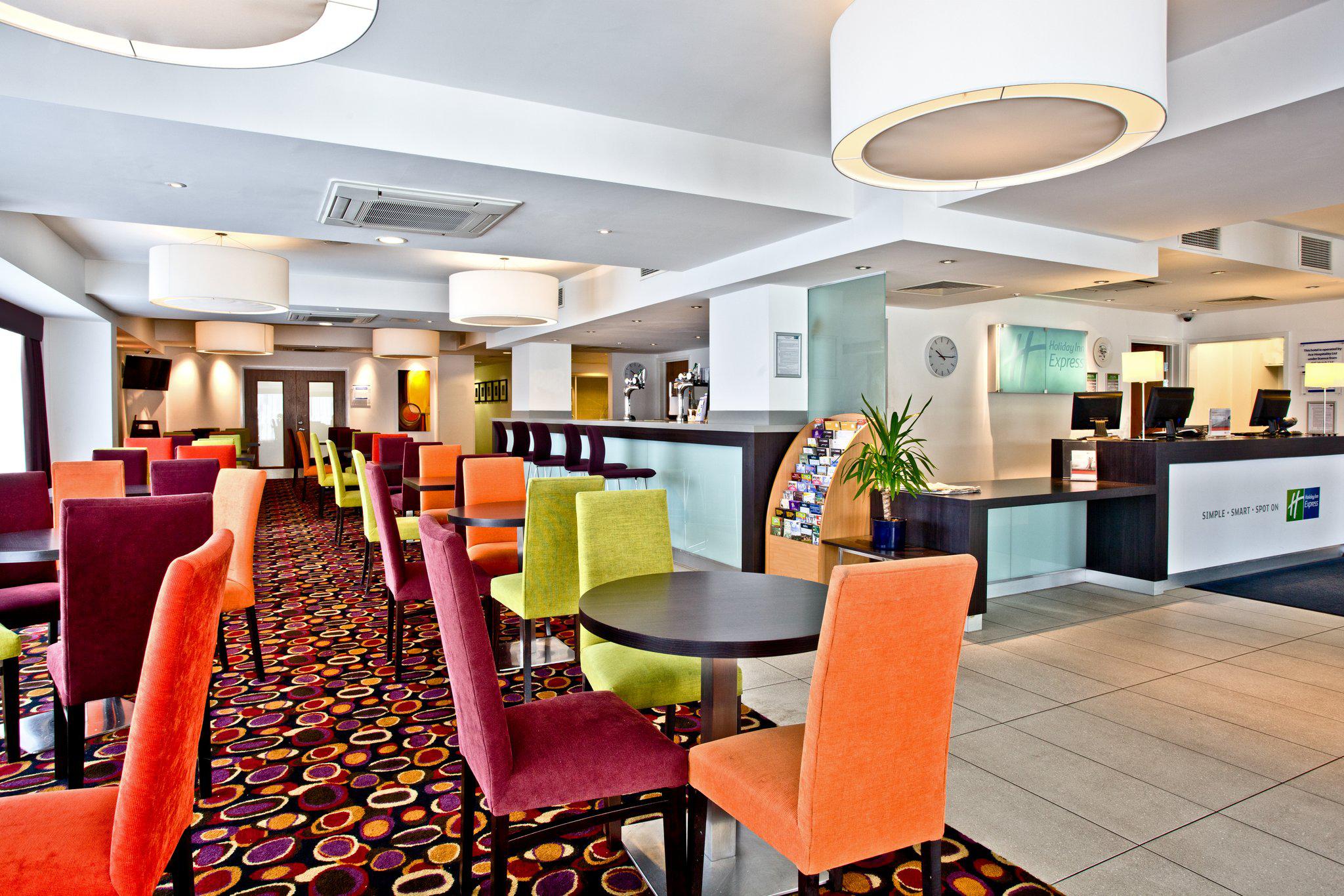 Images Holiday Inn Express Birmingham - South A45, an IHG Hotel