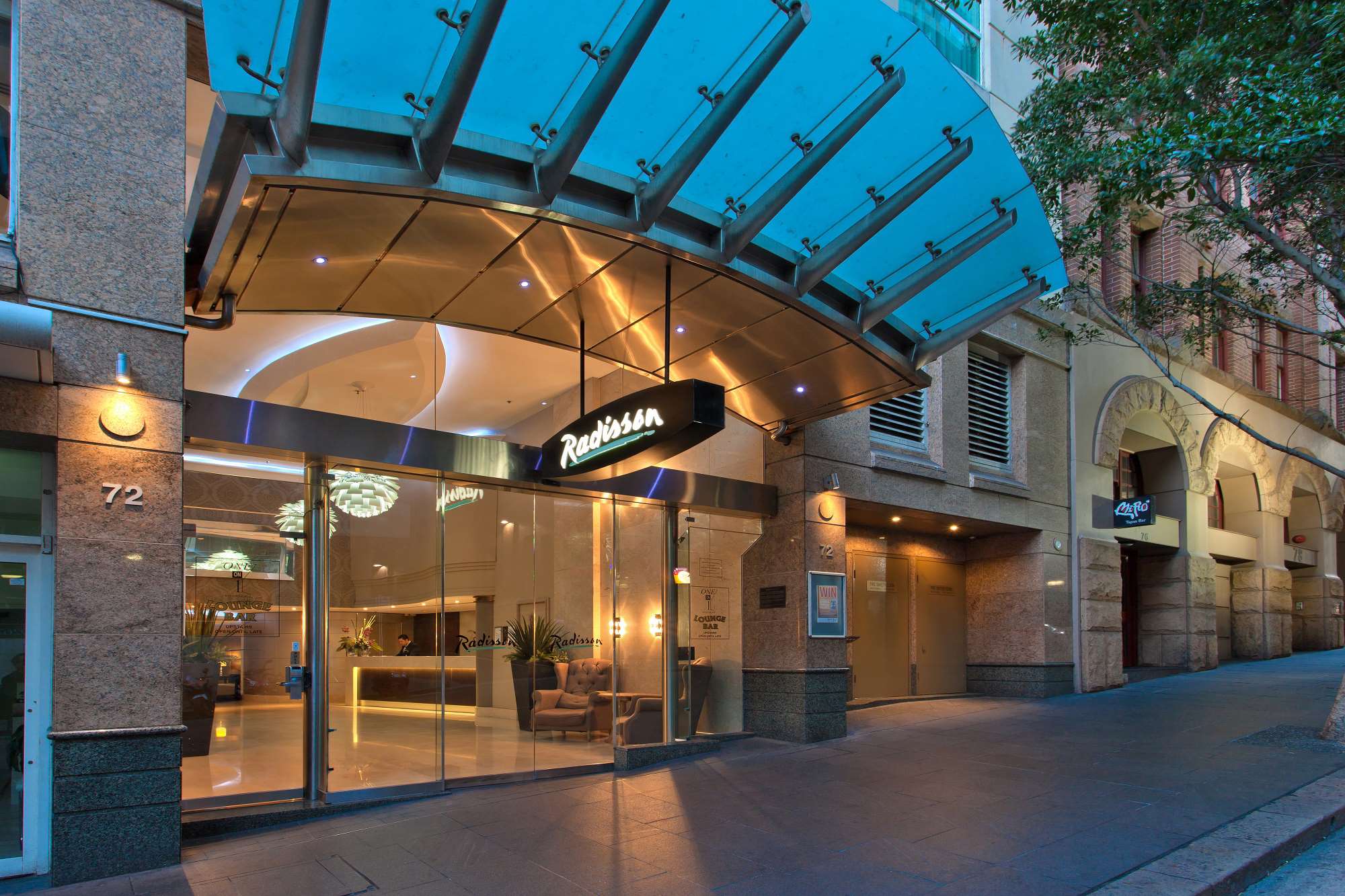 Images Radisson Hotel and Suites Sydney - Closed