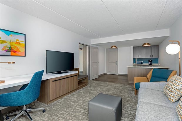 Images Hilton Garden Inn Buffalo Airport