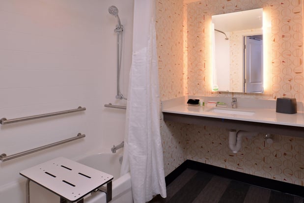 Images Holiday Inn & Suites Orlando I-Drive - Theme Parks by IHG