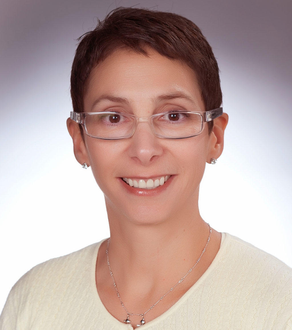 Headshot of Dr. Maria de Los Angeles Perez