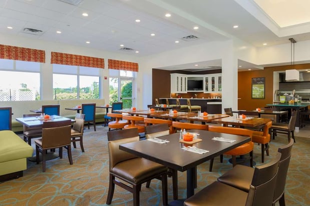 Images Hilton Garden Inn Nanuet