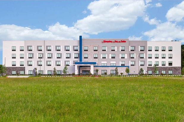 Images Hampton Inn & Suites Houston East Beltway 8