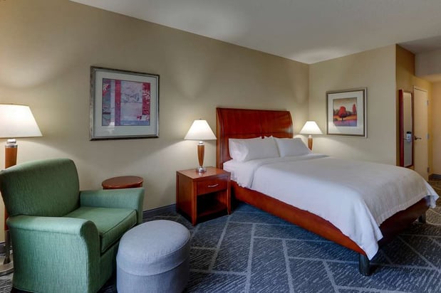 Images Hilton Garden Inn Indianapolis Airport