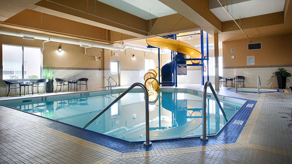 Indoor Swimming Pool & Hot Tub Best Western Cold Lake Inn Cold Lake (780)594-4888