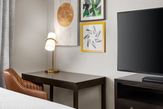 Images Holiday Inn & Suites Albuquerque Airport by IHG