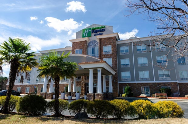 Images Holiday Inn Express & Suites Atlanta Arpt West - Camp Creek by IHG