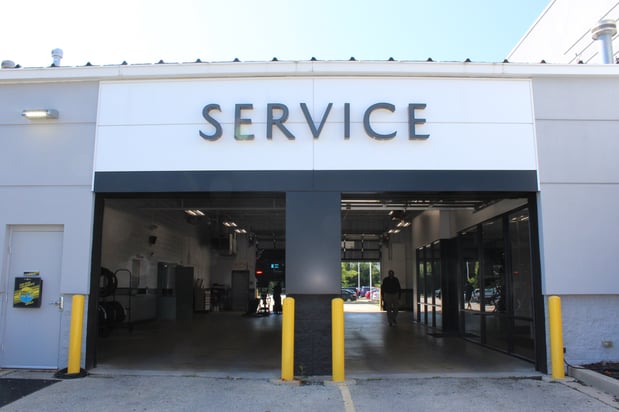 Images Russ Darrow Mazda of Greenfield Service Center