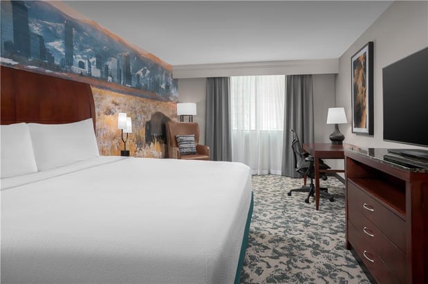 Images Hilton Garden Inn Denver Downtown