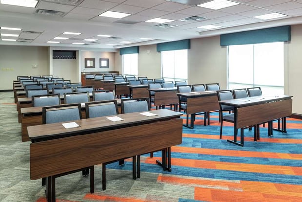 Images Hampton Inn & Suites by Hilton Marshalltown
