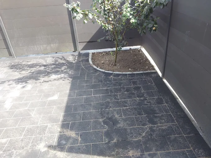 Strakerjahn Straßen- u. Tiefbau GmbH & Co. KG, Bundesstr. 5 30 in Stelle-Wittenwurth