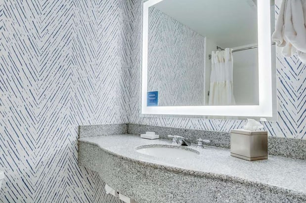 Images Hilton Garden Inn Louisville Northeast