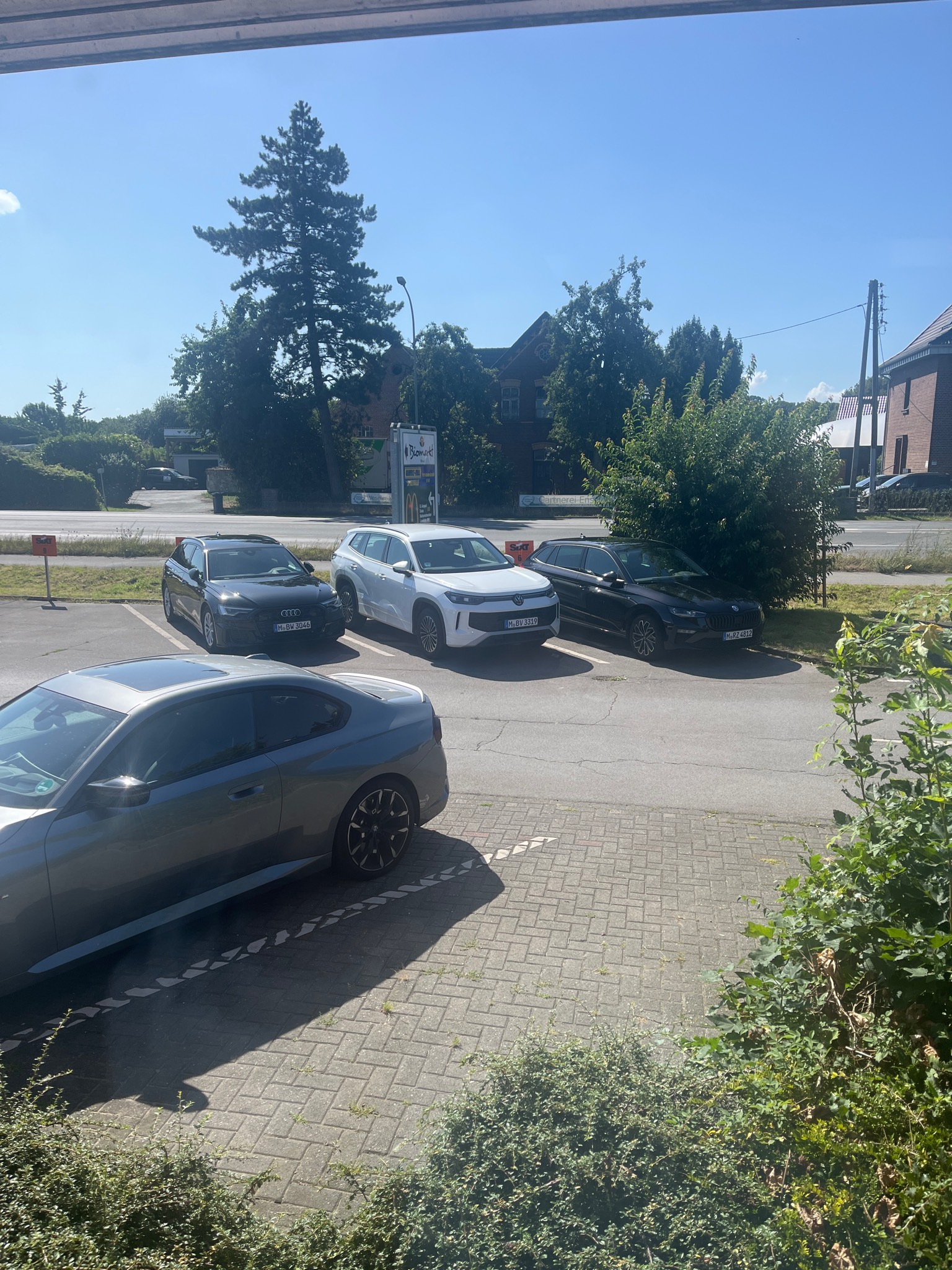 SIXT Autovermietung Wesel, Schermbecker Landstraße 73-77 in Wesel