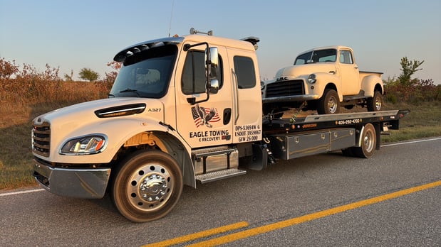 Images Eagle Towing & Recovery