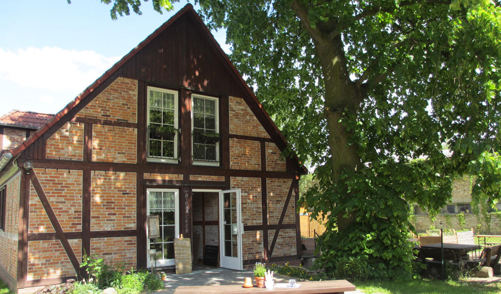 Ribbäcker - Ofencafé in Ribbeck - Café und Biergarten, Am Birnbaum 5 in Nauen