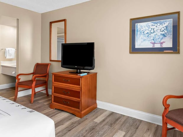 Images Best Western Potomac Mills