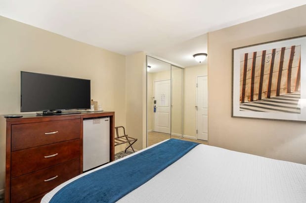 Images Best Western Plus Carpinteria Inn