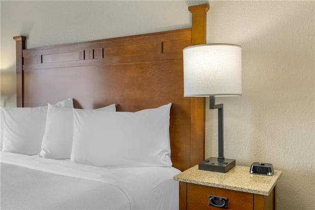 Images Best Western Plus Riverfront Hotel and Suites