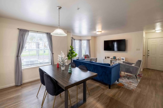 Images The Enclave
