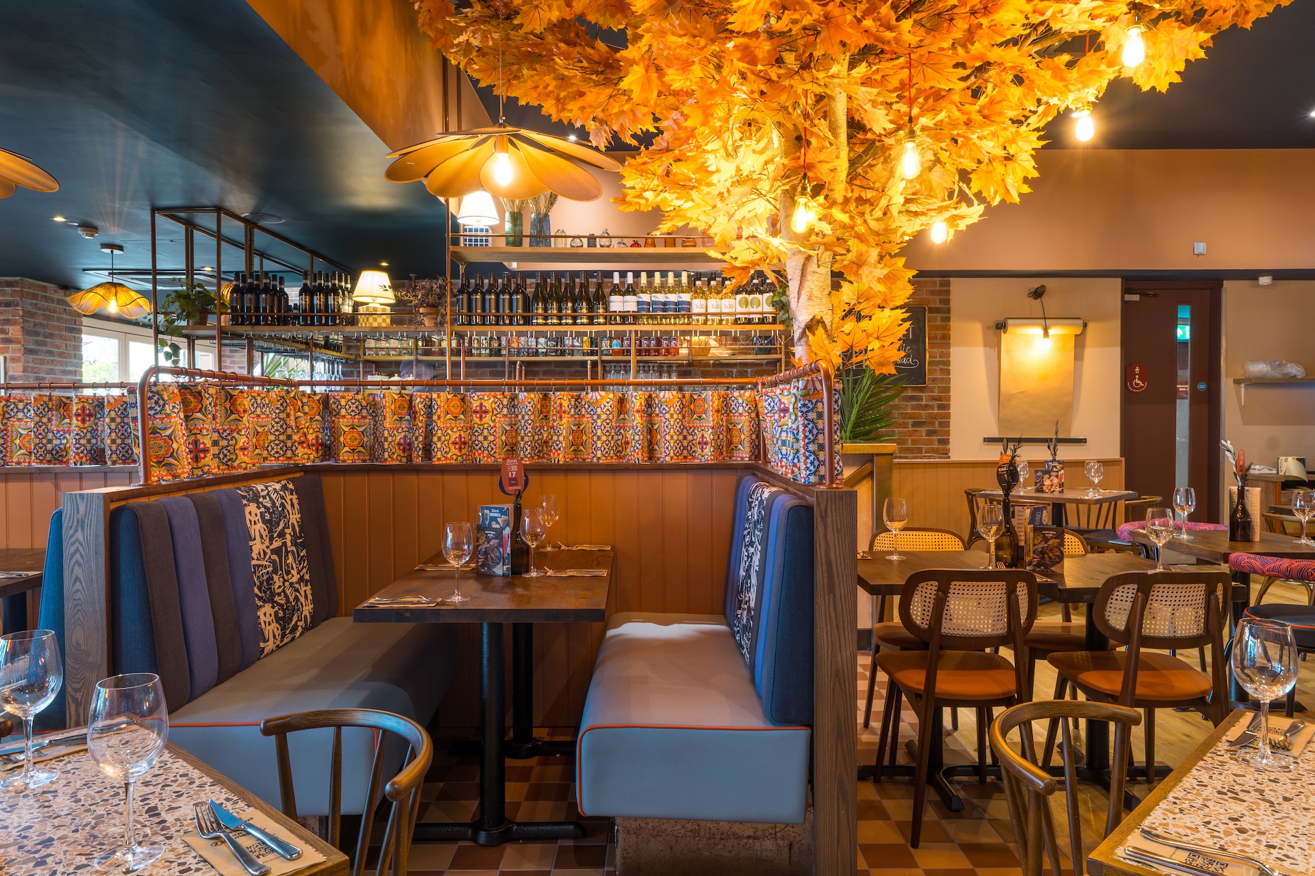 Images Zizzi - Reading Oracle