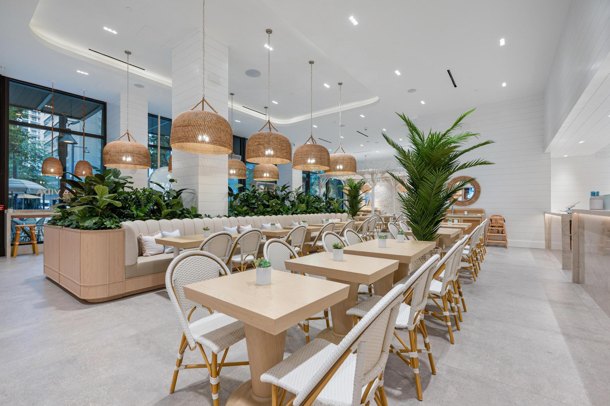 Pura Vida Miami Water Street Exterior 