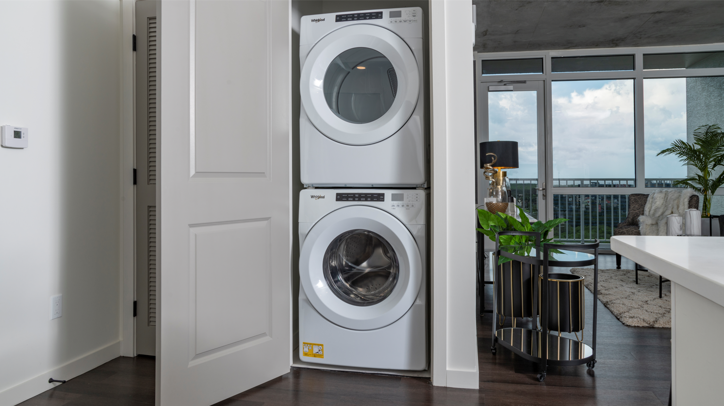 WaterView Echelon City Center, 100 Main Street N, St. Petersburg, FL