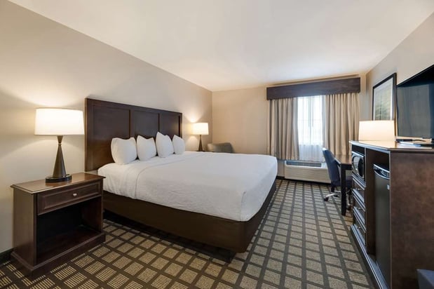 Images Best Western North Bryant Inn