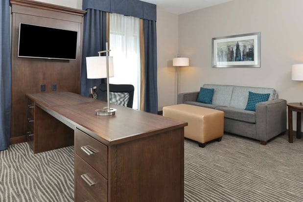 Images Hampton Inn & Suites Des Moines Downtown