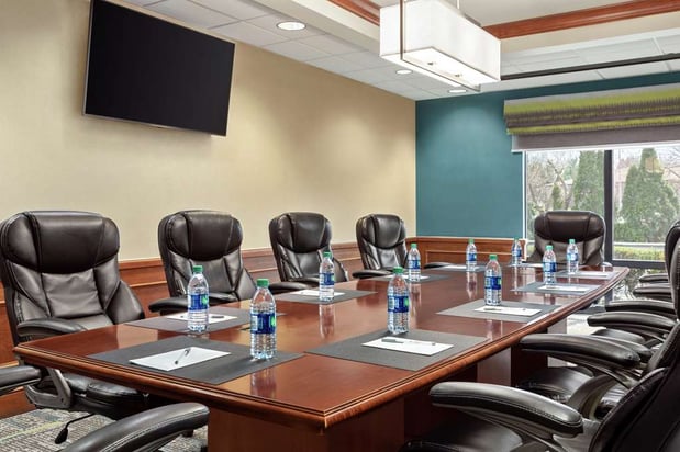 Images Hampton Inn & Suites Frederick-Fort Detrick