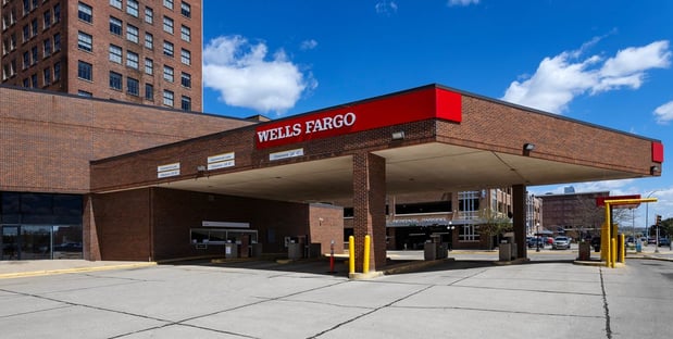 Images Wells Fargo Bank