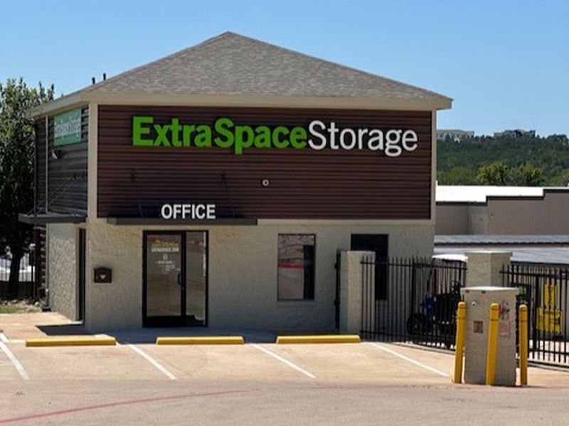 Images Extra Space Storage