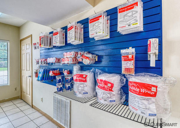 Images CubeSmart Self Storage